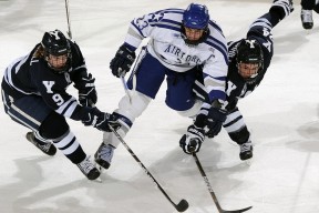 j9九游会官网登录 -田径赛场焦点！西班牙队对阵日本队，体能极限考验，赛场硬仗一触即发